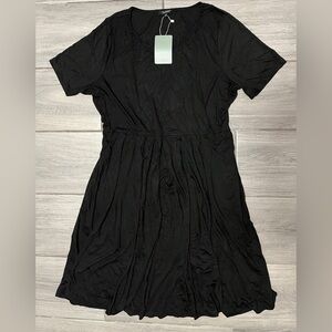 Tralilbee Women’s Black Short Sleeve Stretch Dress, size 1X